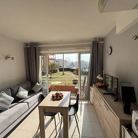 Centre Cap D'agde Avec Parking Prive - Fr-1-723-25 Apartmán Agde